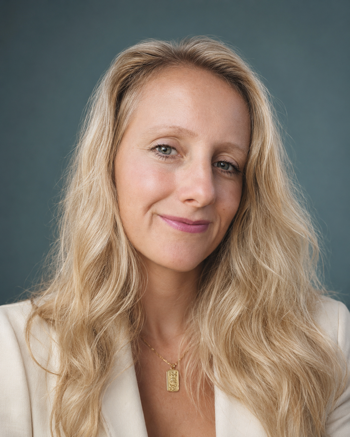 Lia, founder and designer at StudioLiaCo